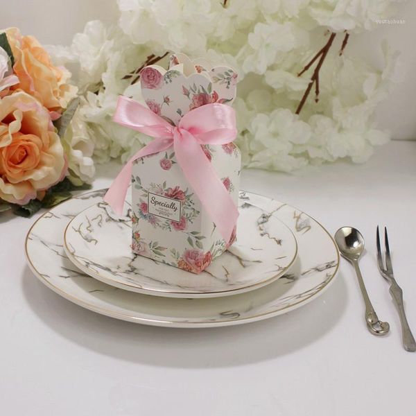 

gift wrap 50pcs rustic heart wedding favour favor sweet cake candy boxes1