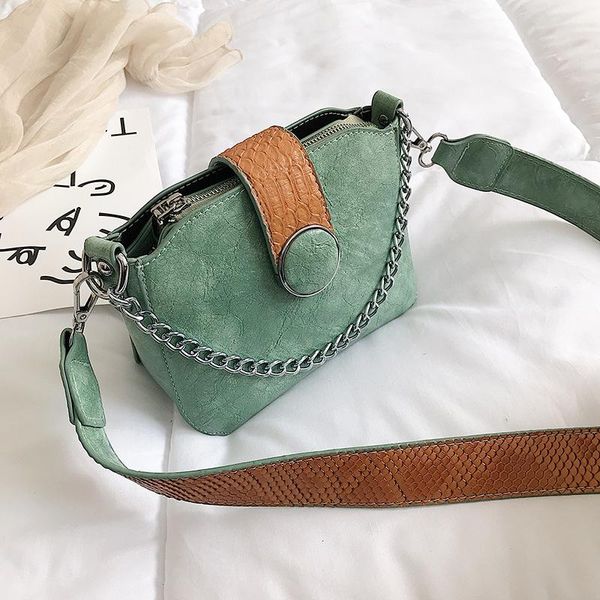 

1pcs high-grade lady's bag texture inclined bag wide snail shoulder