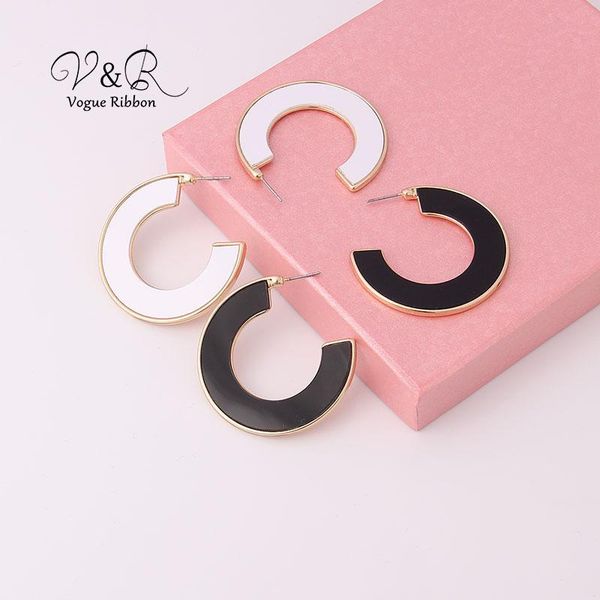 

hoop & huggie c-hoop white black acrylic earring accessories, post earring, simple small huggies for women 2021, Golden;silver