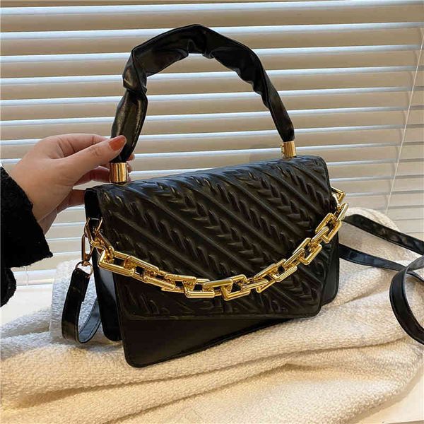 

high sense portable small square bag fashion armpit bag 2021 autumn and winter embossed personalized single shoulder messenger chain