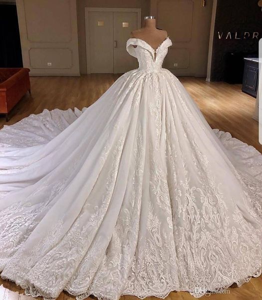 

2021 luxury ball gown wedding dresses off the shoulder lace sequins sweep train bridal dress plus size robe de mariée, White