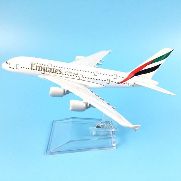 

air passenger plane boeing emirates aircraft model model plane simulation 16cm alloy christmas toys gifts children y200428