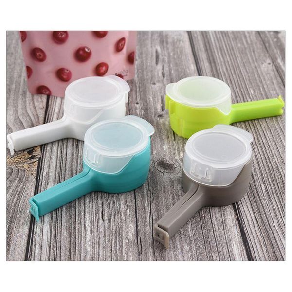 

seal pour storage bag clip snack sealing clamp with discharge nozzle travel m6ce
