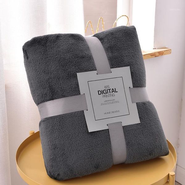 

blankets 8sizes coral fleece warm blanket winter sheet bedspread throw sofa mechanical wash flannel wholesale1