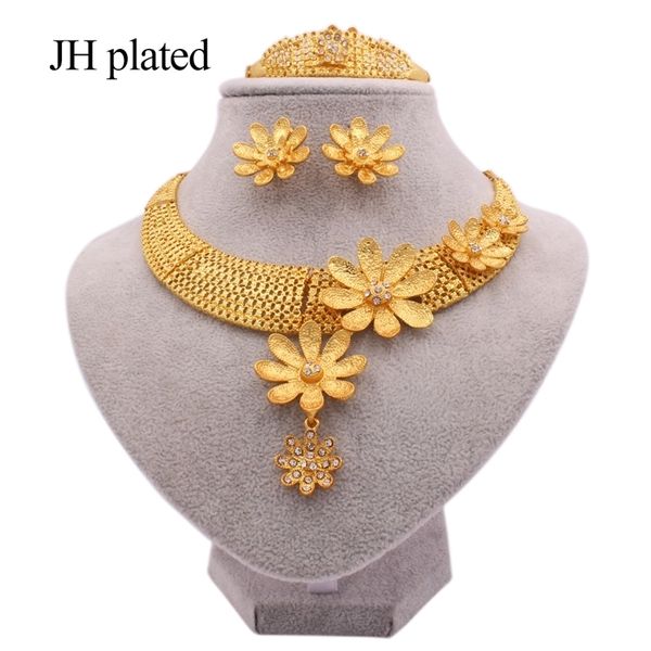 

jewellery dubai 24k gold color jewelry sets african wedding bridal gifts for wife women necklace bracelet earrings ring set 201222, Slivery;crystal