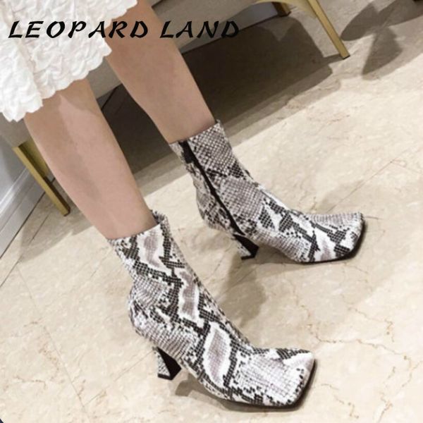 

leopard land 2020 women's fashion mid calf heel boot high heel thin heeled side zipper snakeskin color ankle boots -669-1, Black