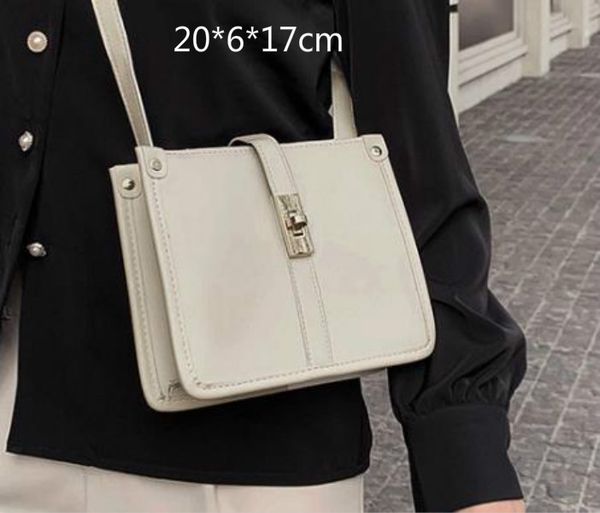 

2020 fashion texture shoulder messenger wild temperament simple small square bag