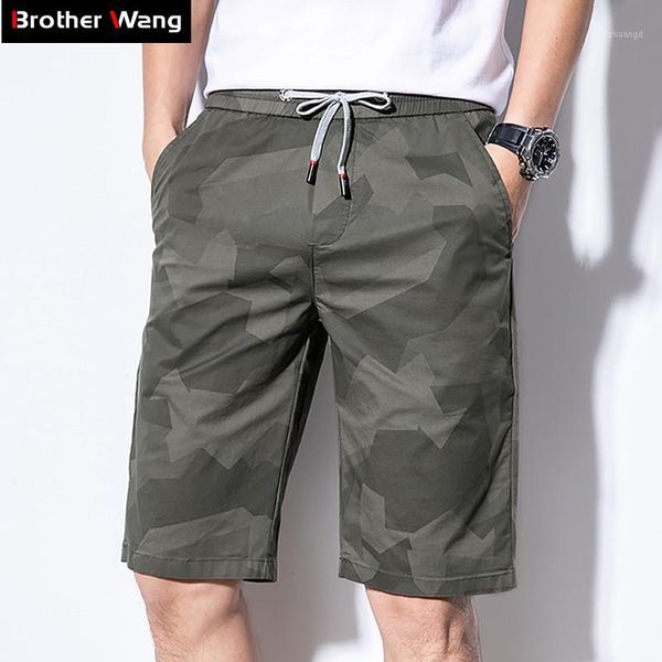 

2020 summer new men's camouflage casual shorts fashion hawaii thin section shorts bermuda male brand clothes1, White;black