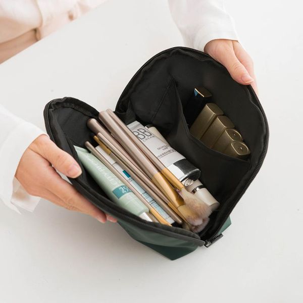 

lady makeup bag stylish waterproof make up case cosmetic bag travel organizer beauty case toiletry kit for toiletry storage