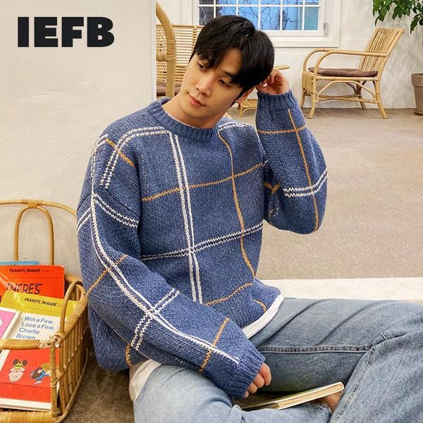 

iefb autumn winter blue plaid round neck sweater for men thick bottoming loose kintwear korean vintage big size mens 9y45141, White;black