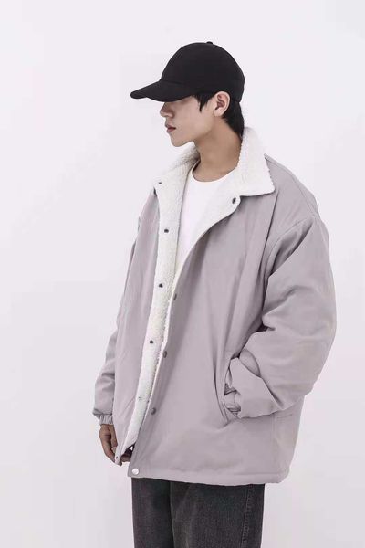 

мужские овечья шерсть шить куртки отворот универсальных композитного ткань больших квадратного логотип печать мужчин и женщин в том же стиле, Black