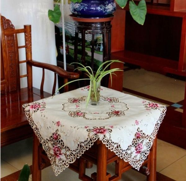 

european pastoral embroidery tablecloth fabric embroidered coffee table cloth tapete christmas wedding decoration