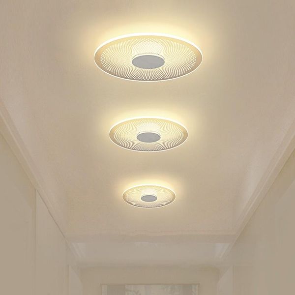 Luzes do teto Modern LED Lâmpada Tri-Color Light Lustre Corredor Corredor de Corredor Sala de estar Decoração Circular