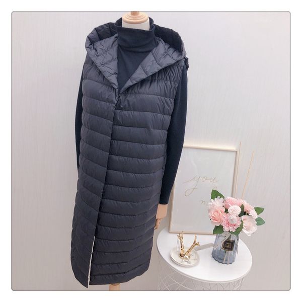 

2021 new women's vest hooded ultra light vests women female down coat long sleeveless lightweight warm waistcoat 84dm, Black;white