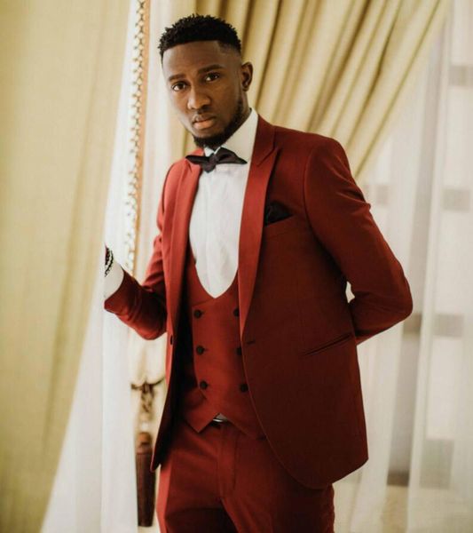 

classic wedding tuxedos peak lapel slim fit suits for men groomsmen suit three pieces prom formal suits (jacket+pants+vest+tie, Black;gray