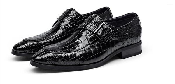 

genuine leather men brogue business wedding banquet shoes casual flat shoes vintage handmade oxford for men black brown1