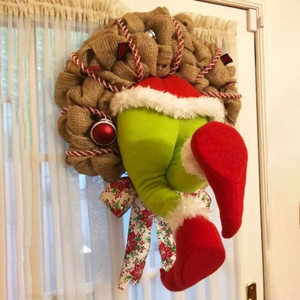 

2020the thief christmas wreath