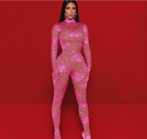 Abendkleid Frauen Kleidung Balqeesfathi Nawalelzoghbi Langarm Spitze Spitze Overall Pink hohe Nackenscheide Yousef Aljasmi Myriam Tarife Kim Kardashian