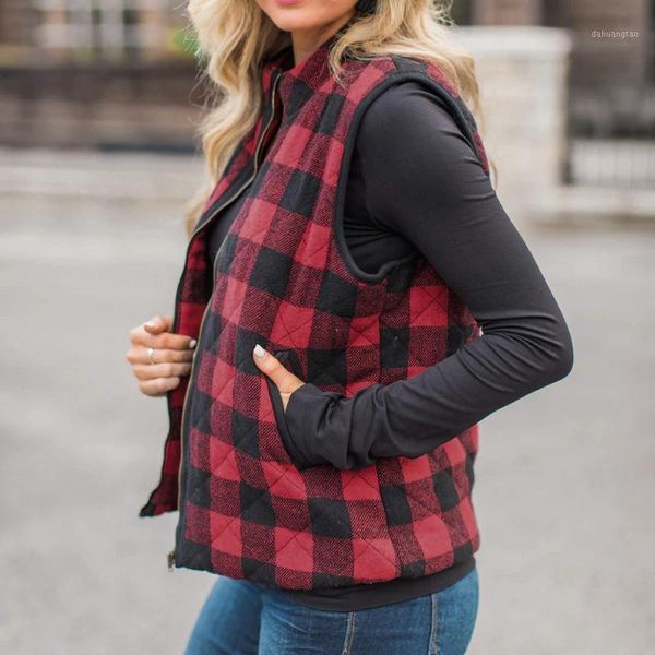 

2020 winter coat women plaid warm vest plus size red color cotton sleeveless jacket female wadded feminina chalecos1, Black;white