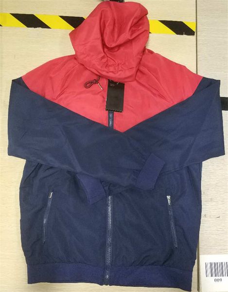 

men's sports football pattern new jacket sweatshirt hooded sports windbreaker jacket men's clothes, Black;brown