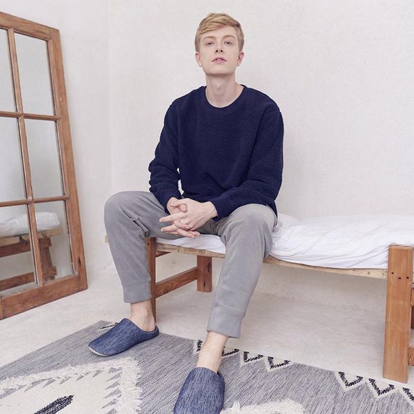 

yrrfuot men's pajamas set velvet thickening autumn winter polar fleece solid color comfortable pullover homewear suit outside1, Black;brown