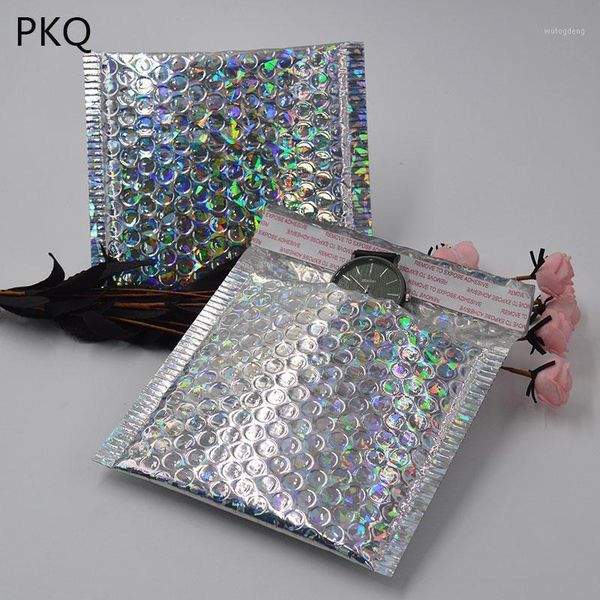 

100pcs/lot 15*13cm laser silver bubble mailers padded envelopes packaging shipping bag mailing envelope courier bag pouch1