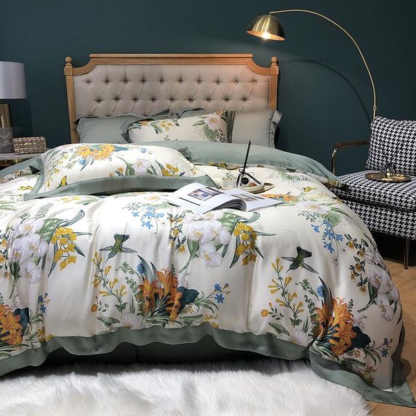 

4pc luxury double tencel bedding set  king size bright flamingo leaf silk duvet cover bed sheet set quilt cover pillowcase