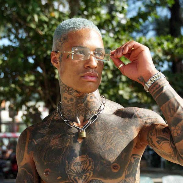 

2022 factory wholesale sunglasses frameless trimming square sunglasses small glasses, White;black