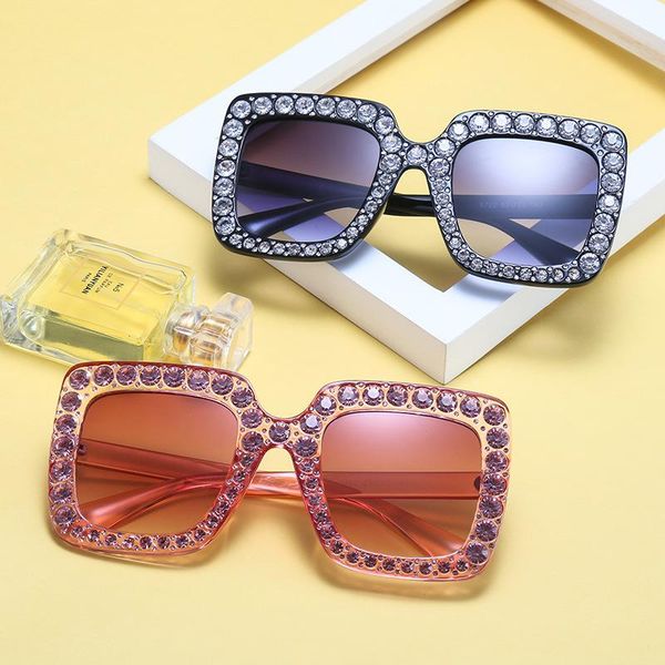 

2020 fashion square big diamond women sunglasses big frame face female models sunglasses girls drop shipping, White;black