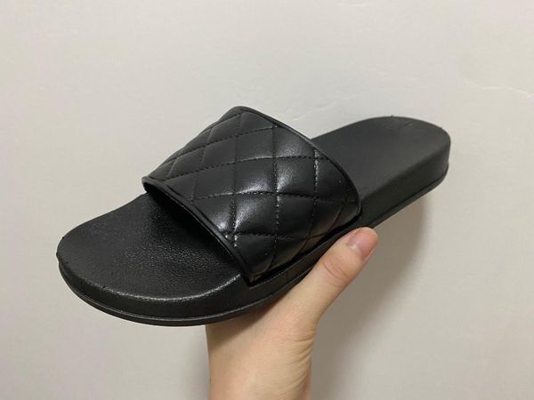 

new fashion men flip flop, black