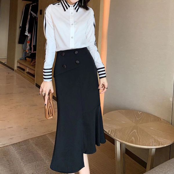 

striking unique contrast impression breasted temperament simple black irregular fishtail skirt feminine suit of two new parts 4fl2, White