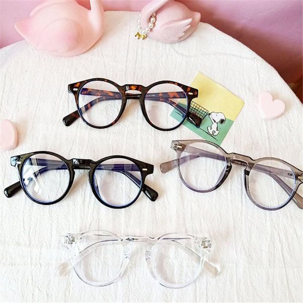 

anti blue light glasses for men square small size blue ray blocking eyeglasses women fashion eyewear reading/gaming glasses, White;black