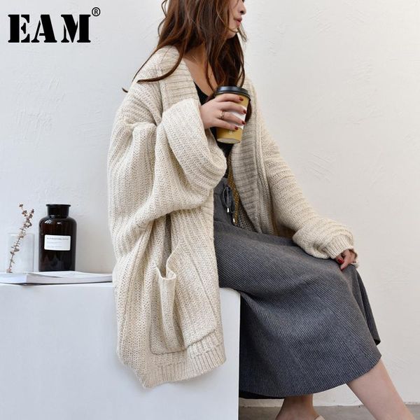 

eam] apricot big size knitting cardigan sweater loose fit v-neck long sleeve women new fashion tide autumn winter 2021 1y152, White