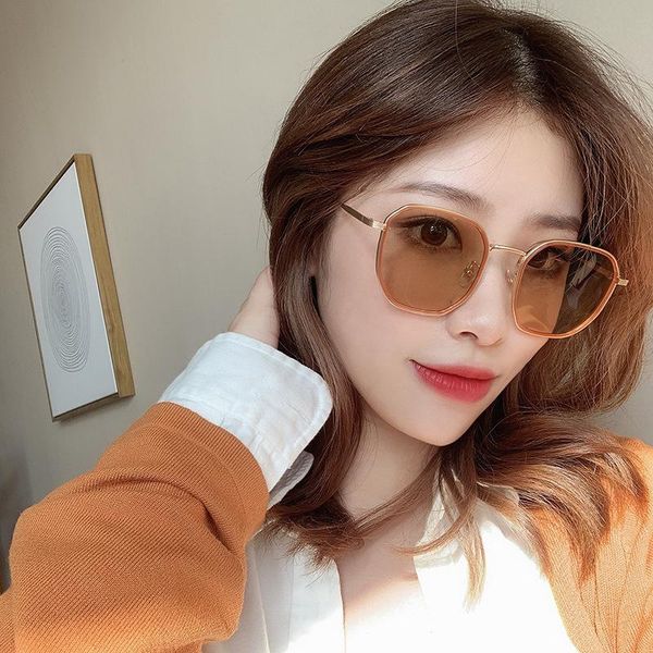 

sunglasses tr90 boxy high-end for women, White;black