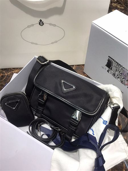 

luxurys designers womens re-edition bags 2000 totes nylon leather multi pochette shoulder women crossbody long straps handbag purses mini cl