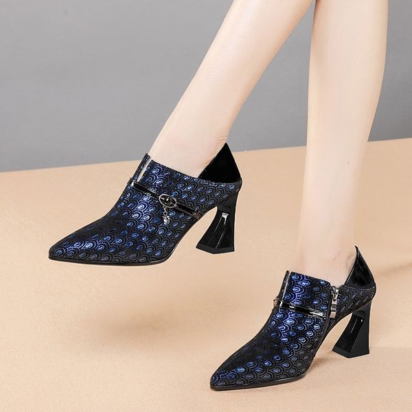 

2021 woman pumps plus size suede peacock sheep pattern pointed toe female shoes cgrh, Black