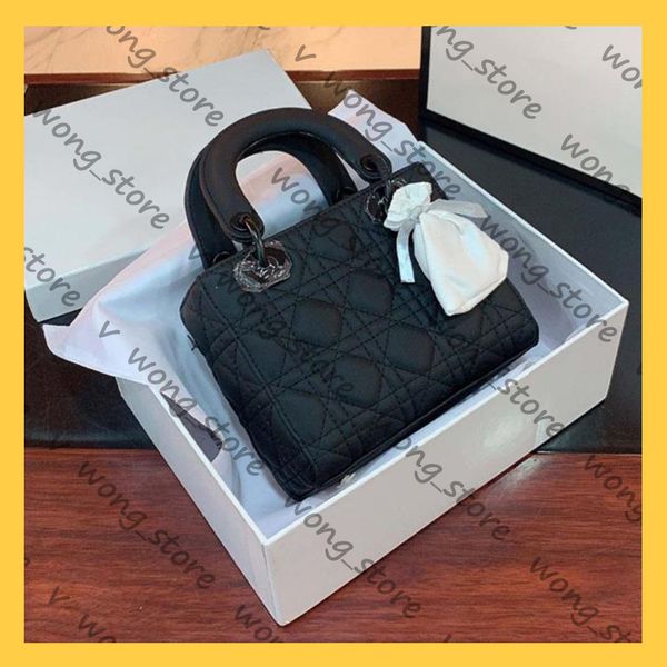 

2021 women luxurys designers shoulder bags 2020 selling luxurys designers bags sac fashion handbags tote bag 21012205w