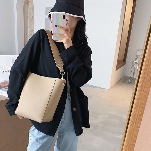 

casual buckets bag for women designer wide strap shoulder bags luxury pu leather crossbody bag lady big purses composit sac 2020
