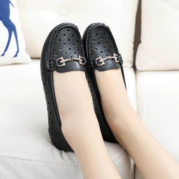 

2020 ladies shallow non-slip lace-up leisurel round toe shoes spring autumn old women's rubber sole mother loafers size 35-41, Black