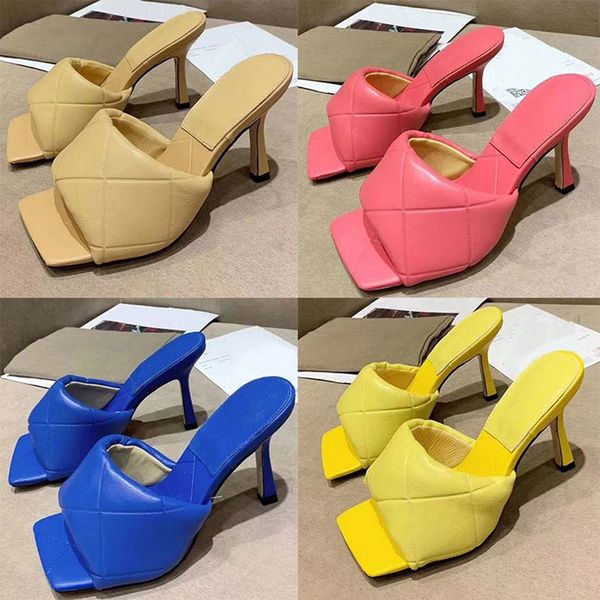 

classics women shoes sandals fashion beach thick bottom slippers alphabet lady sandals leather high heel shoes slides 01, Black