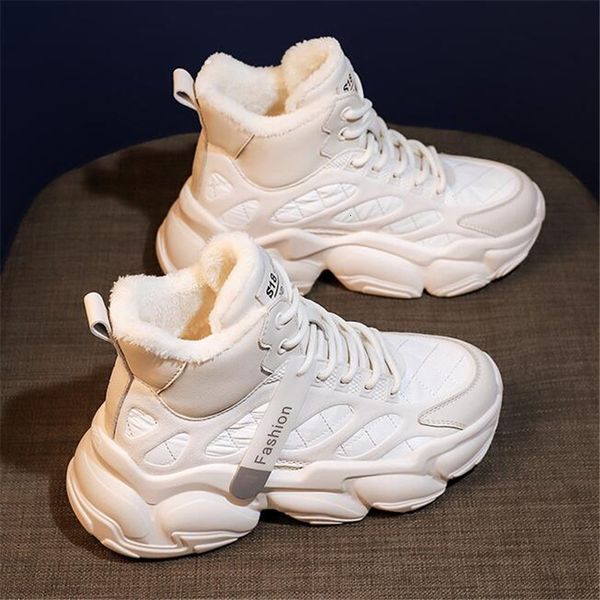 

2021 new women winter white teddy ladies wear five in casual heels father woman thick shoes 5glb, Black;white