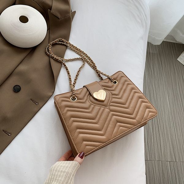 

2021 pu shoulder female travel women bags leather c1223 quilted bag bag fashion luxury handbags bags a sac designer main femme women jtuar, Red;black