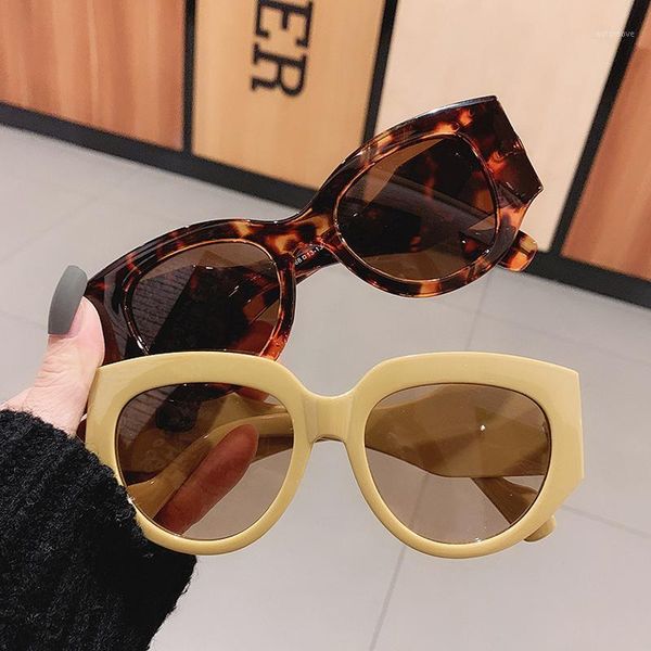 

2021 new brand designer oversized square sunglasses women fashion big frame color sun glasses female shades oculos feminino1, White;black