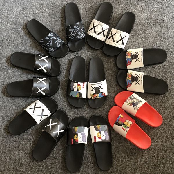 

2020 new slippers outdoor lovers mandarin duck soft bottom home slip-proof slippers a variety of styles large size 35-45 x1020, Black