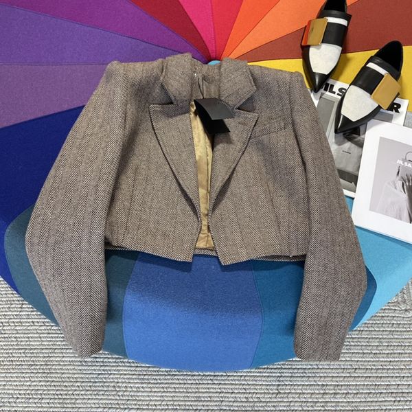 

autumn and winter show jacket, Black;brown