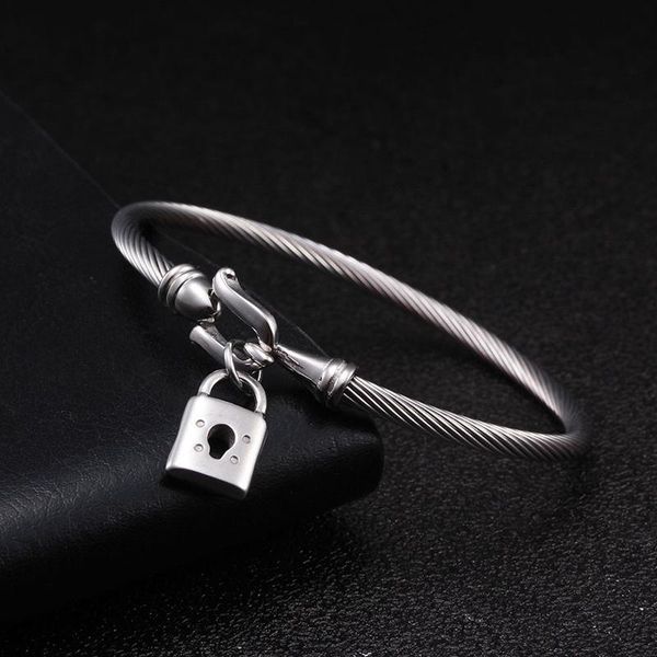 

charm bracelets trendy stainless steel luck lock chain link pendants for men women wedding hook fashion bangles jewelry gift, Golden;silver