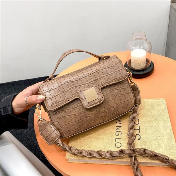 

fashion trend pu leather women shoulder bag casual crocodile pattern square sac elegant with lock ladies messenger crossbody bag