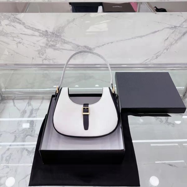 

luxury designers handbags shoulder bags fashion bags highquality leather vintage women'sbag designerbag shoppingbag is very beautiful g