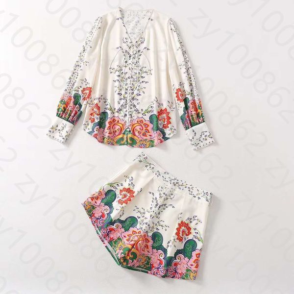 

european and american women's clothing 2021 new style v-neck printed shirt with long sleeves shorts fashion suit, White