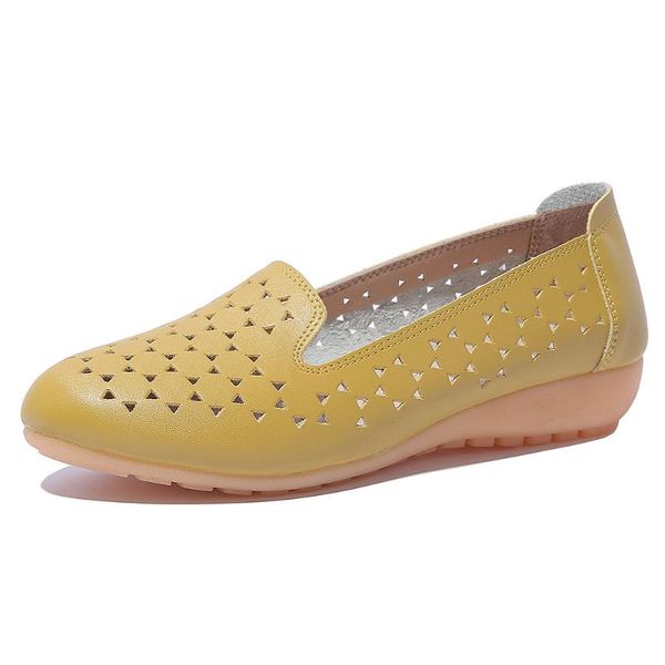 

new age season comfortable hollow out code size 32-42 head layer cowhide single shoes of 18530 students, Black